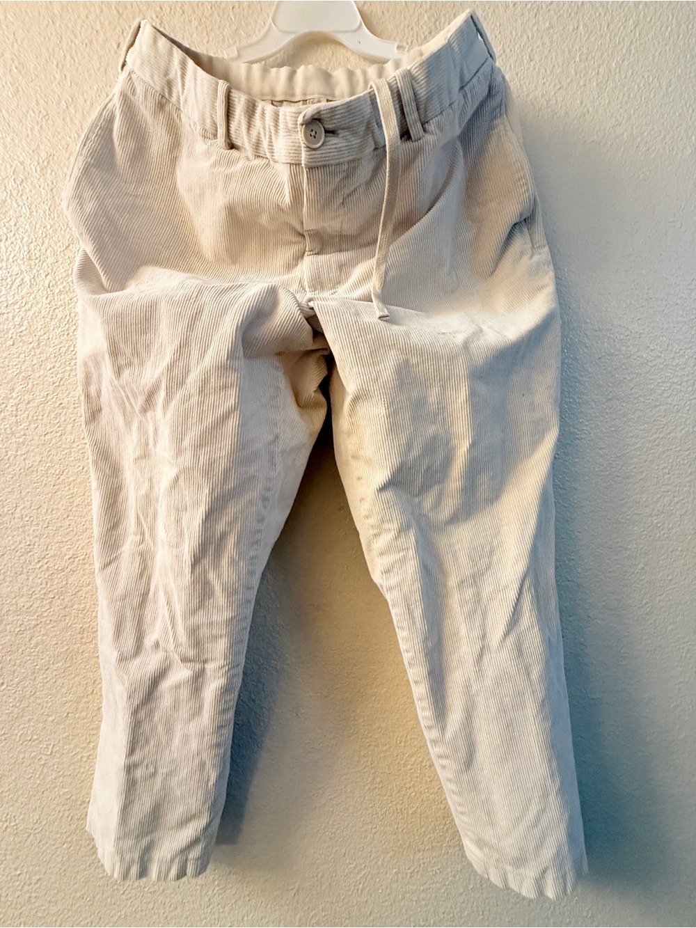 Uniqlo Men's Cream Corduroy Tapered Pants